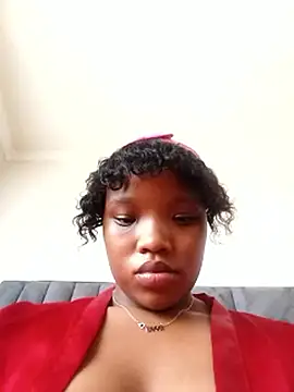 Divine_Beautyxxのウェブカメラショー