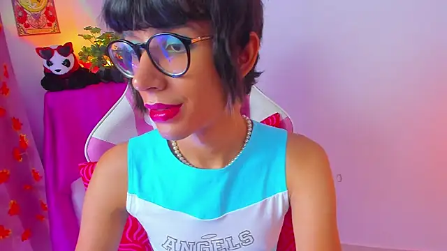 Madeline_21 – Naživo XXX chat