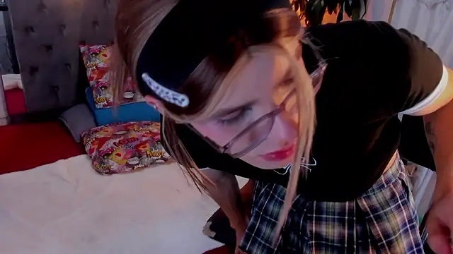 Webkamerová show zarina_rouse