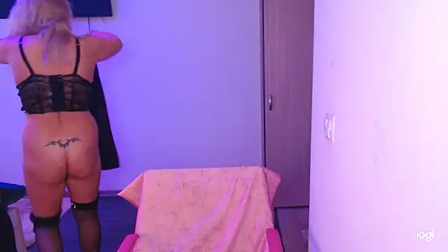 freyyamore1 élő XXX-chatje