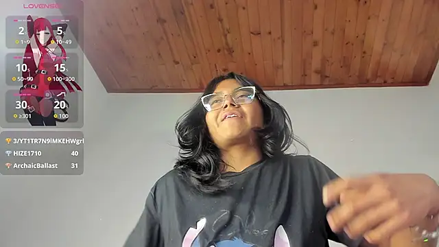 luna_velveth: онлайн-секс-чат