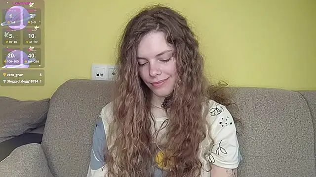 RayaNenlia Chat XXX in diretta