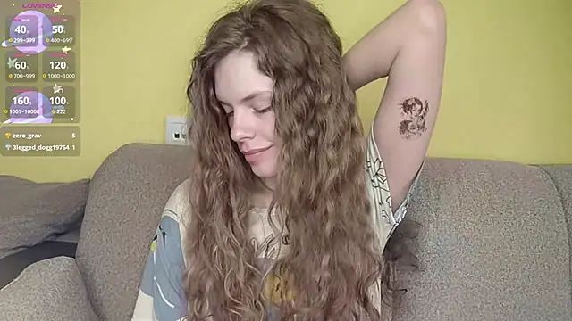 Chat +18 de RayaNenlia ao vivo