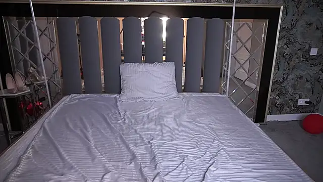 Chat XXX en directo de Snow_WhiteeeX