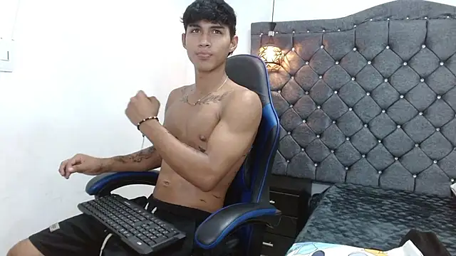luka_big18's Live XXX Chat