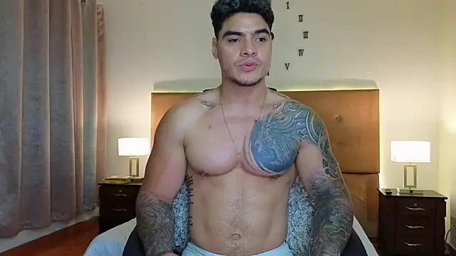 Онлайн чат XXX Steven_Velez