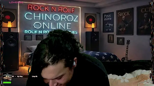 chino_roz Adlı Modelin Canlı XXX Sohbeti