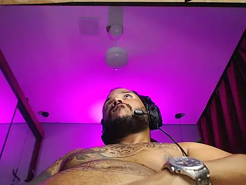 Ale_Mineiro Webcam Show