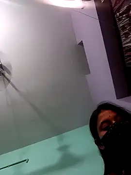 18_year_old_girl 在線直播表演