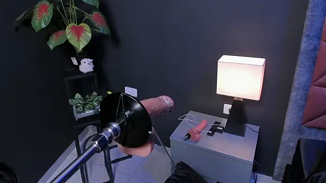 Amy_whittee Chat XXX live