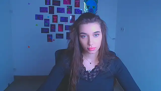 NikaMystic Adlı Modelin Canlı XXX Sohbeti