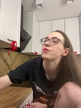 Czat XXX na żywo – MartiniiSelenna