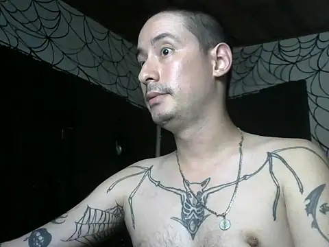 vampireathome's Live XXX Chat