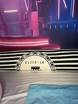 lenanane0126: онлайн-секс-чат