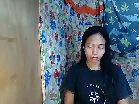 PinaySkinnyGirlのライブXXXチャット