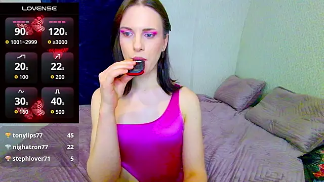 Nicole_Redfields live XXX chat