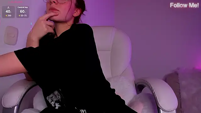 Ellie_lowell's Live XXX Chat