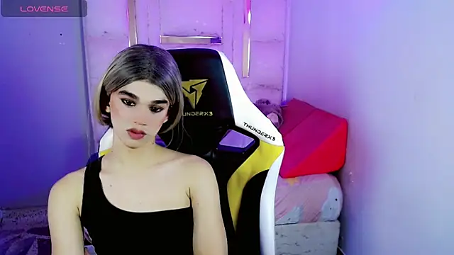 Show modela Sophiaa_doll_ na web-kameri