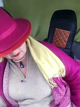 Hot-Muci's Webcam Show