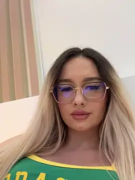 mollyxxx Adlı Modelin Canlı XXX Sohbeti