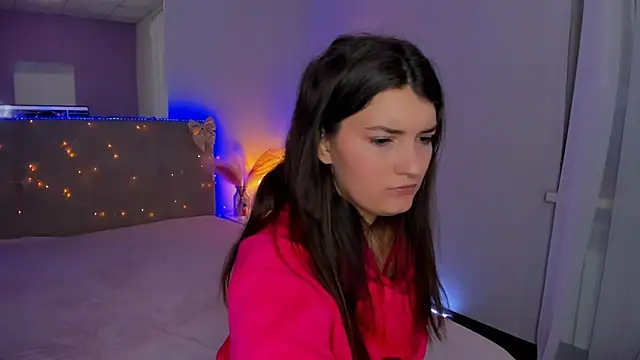 Laura_Leee live XXX chat