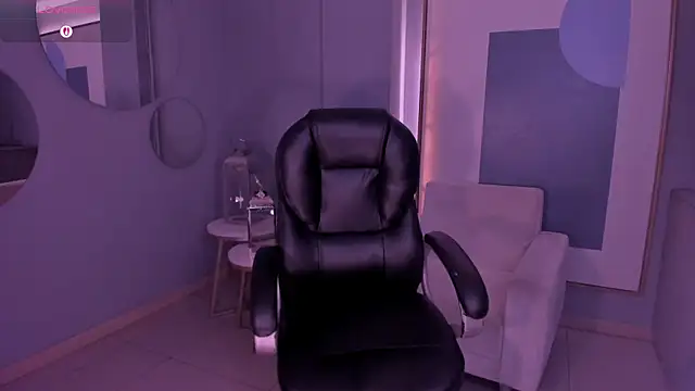 SussyBellX: απευθείας συνομιλία ΧΧΧ