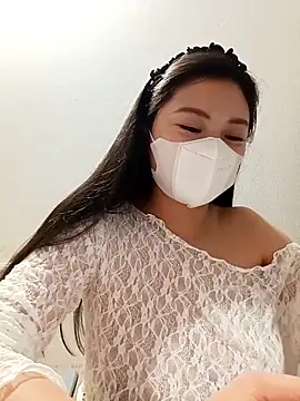 sara-xx 在線直播表演