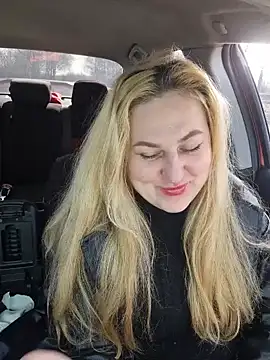 LianaJu 即時 XXX 聊天