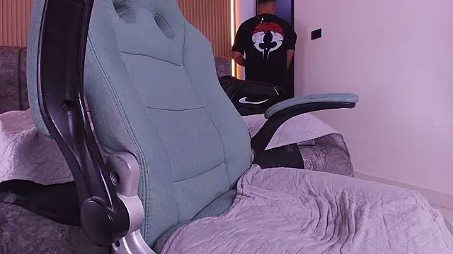 แชท XXX สดของ mister_miike