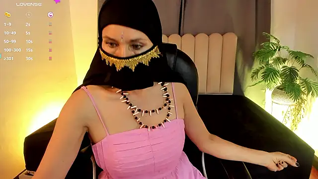 Chat XXX en directo de Latifa_ali