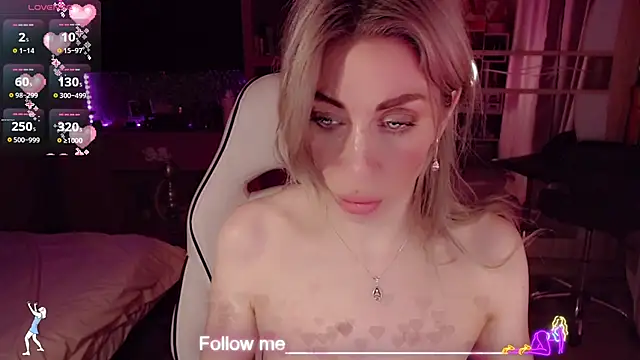 AnnieGOld_: онлайн-секс-чат