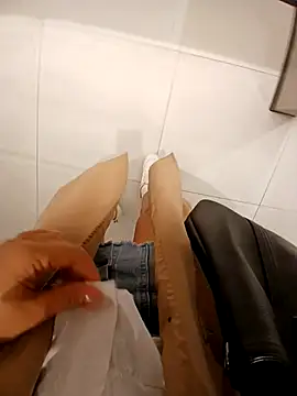 Ori-Lynk's Live XXX Chat