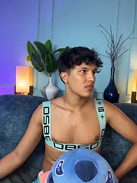 Leo_Savage_: απευθείας συνομιλία ΧΧΧ