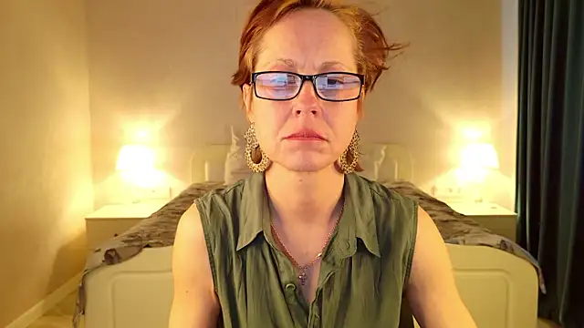 LioraWeiss' Live XXX Chat