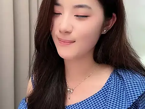 Nicole20266 在線直播表演