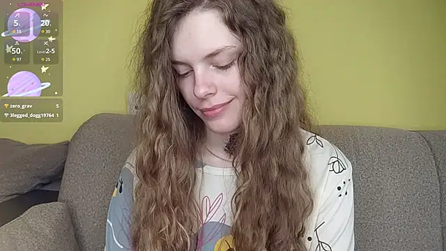 Онлайн чат XXX RayaNenlia