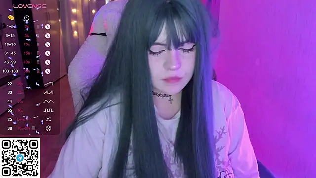 SelenaCuteのライブXXXチャット