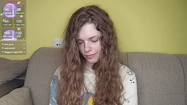 Chatroom XXX en direct de RayaNenlia