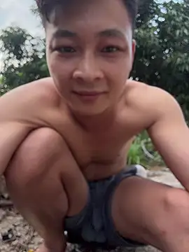 Naughty___asian Adlı Modelin Web Kamerası Şovu