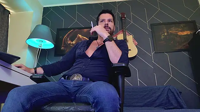 ChrisKox 即時 XXX 聊天