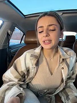 Show modela Jasmine_urPrincess na web-kameri