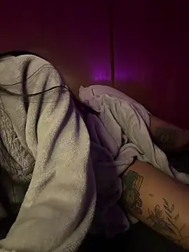 Akanett_cxtt's Webcam Show