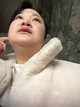 srr7788 网络视讯表演