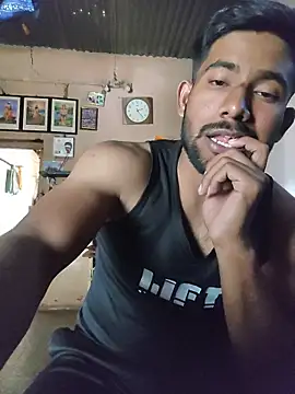 LustyDanky Show in webcam