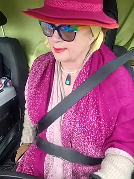 Chatroom XXX en direct de Hot-Muci