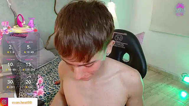 EVAN_TAY Webcam Show