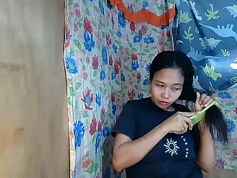 PinaySkinnyGirl élő XXX-chatje