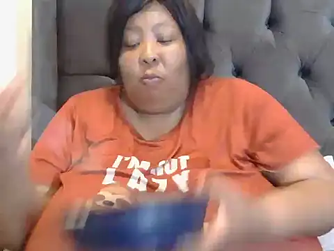 nancy111 – Naživo XXX chat