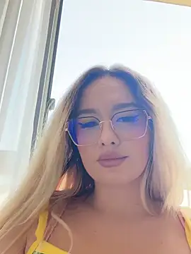 mollyxxx élő XXX-chatje