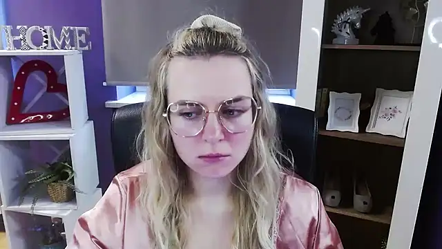 Zoey_Erotic Live XXX-chat